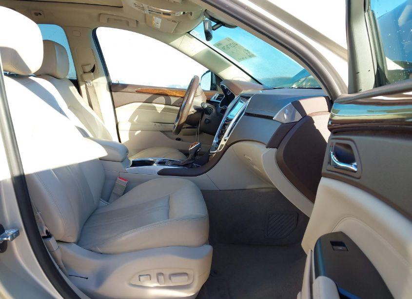 Photo 5 of 2013 Cadillac Srx PERFORMANCE COLLECTION (VIN 3GYFNHE37DS645590)