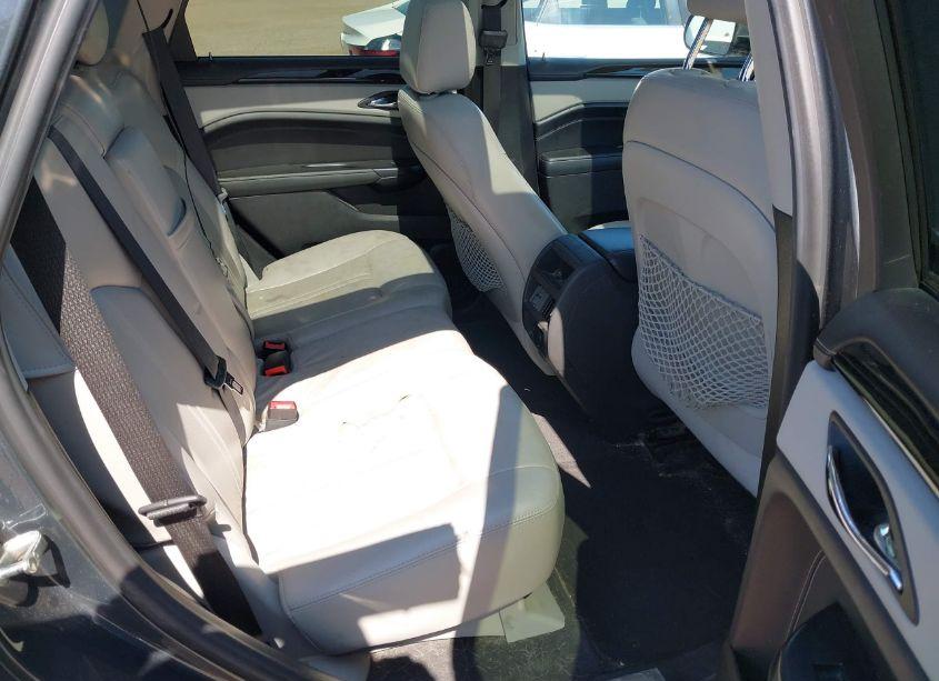 Photo 8 of 2013 Cadillac Srx PERFORMANCE COLLECTION (VIN 3GYFNHE3XDS583103)