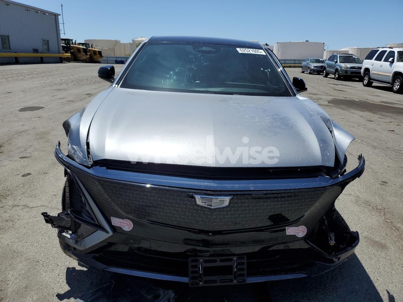 Photo 5 of 2024 CADILLAC LYRIQ SPORT (VIN 3GYK3DMR2SS207690)