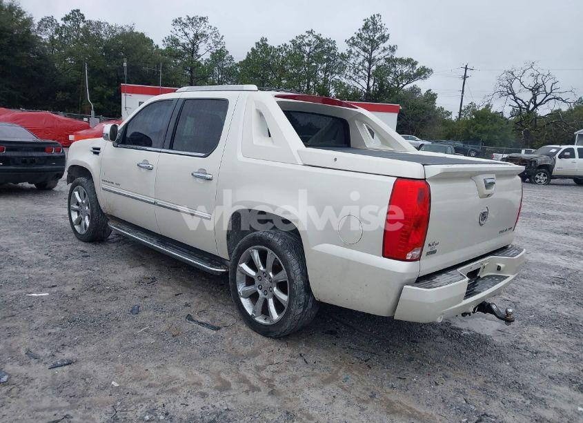 Photo 3 of 2010 Cadillac Escalade EXT STANDARD (VIN 3GYVKLEF8AG285021)