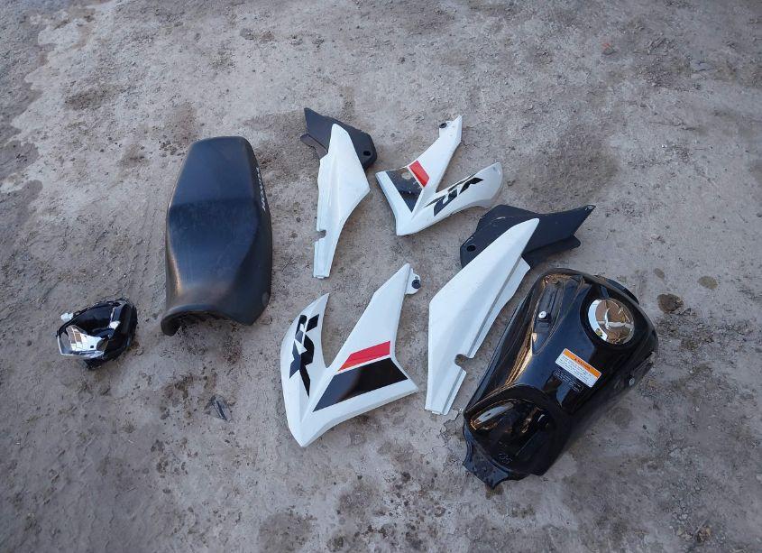 Photo 11 of 2023 Honda Xr150l E (VIN 3H1KD1313PD006899)