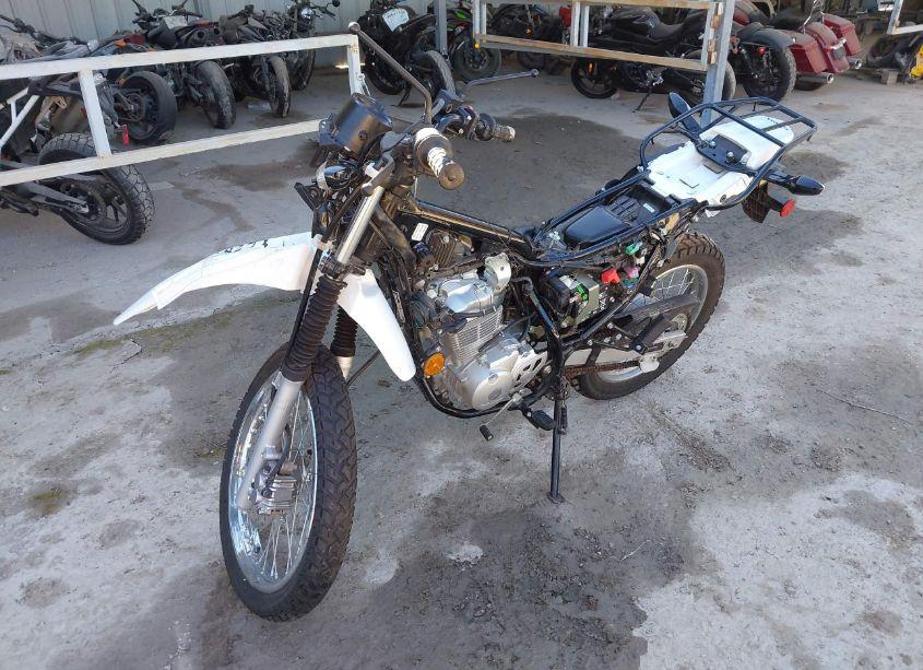 Photo 2 of 2023 Honda Xr150l E (VIN 3H1KD1313PD006899)