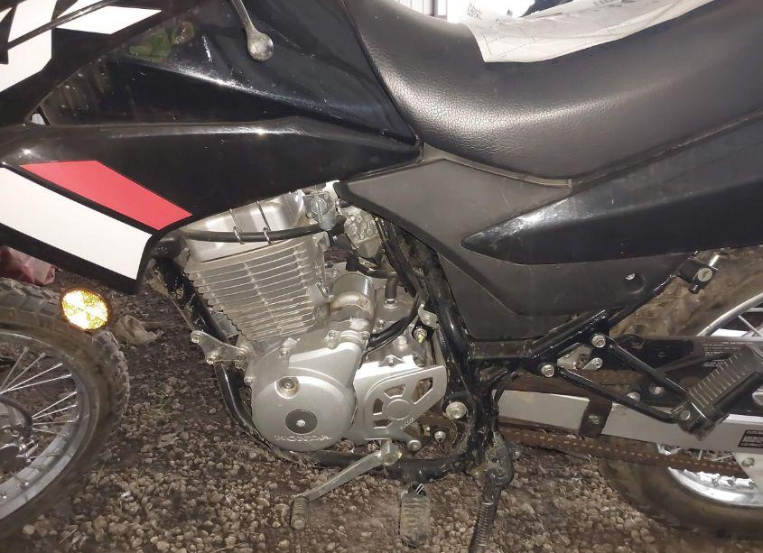 Photo 9 of 2023 Honda Xr150l E (VIN 3H1KD1318PD006719)