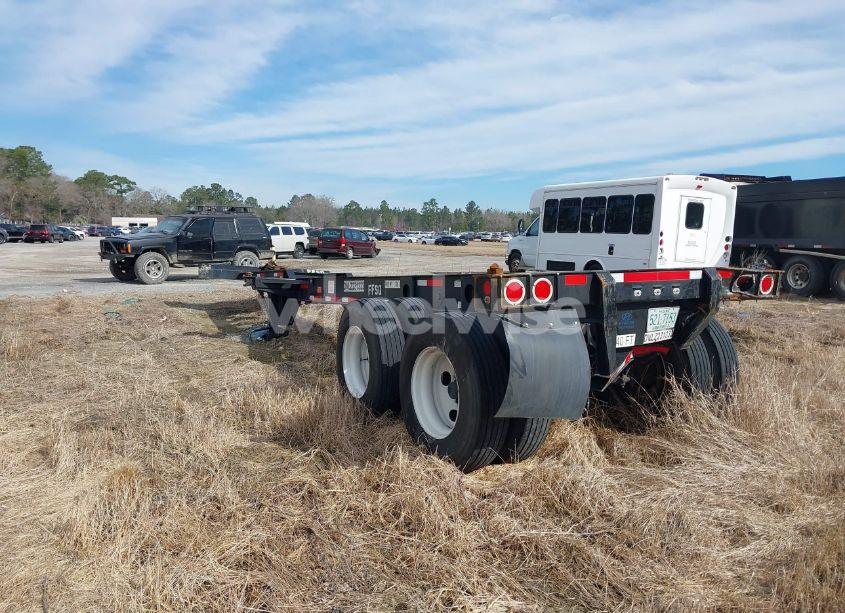 Photo 3 of 2023 Hyundai Translead INC UNKNOWN (VIN 3H3X402K5PJ464883)