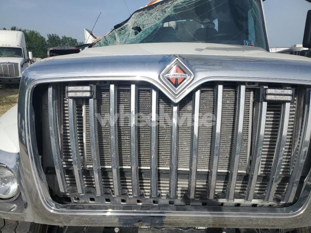 Photo 10 of 2023 INTERNATIONAL HV507 DIGGER DERRICK TRUCK N/A (VIN 3HAEHTAT1PL302222)