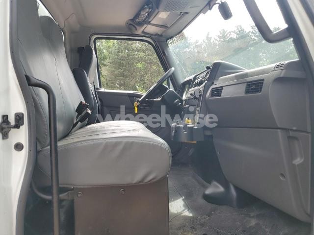 Photo 7 of 2024 INTERNATIONAL MV607 (VIN 3HAEUMML0RL762696)