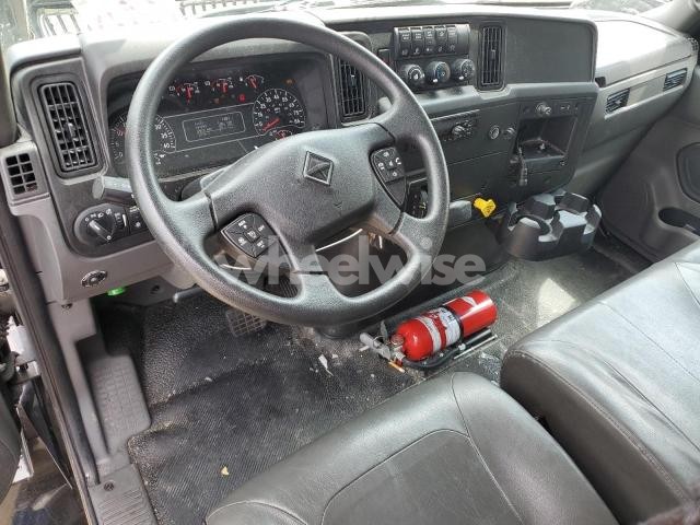 Photo 2 of 2019 INTERNATIONAL MV607 (VIN 3HAEUMML2KL175129)