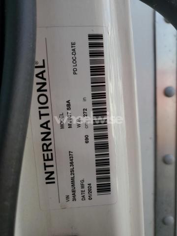 Photo 2 of 2025 INTERNATIONAL MV607 - TRUCKS EXPEDITOR TRUCK (VIN 3HAEUMML2SL364377)