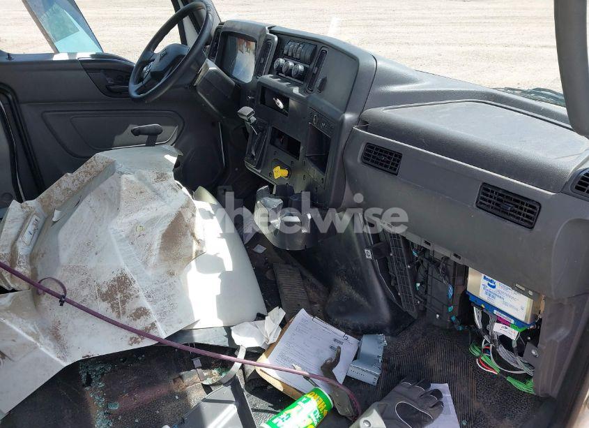 Photo 5 of 2025 International Mv N/A (VIN 3HAEUMML3SL641490)