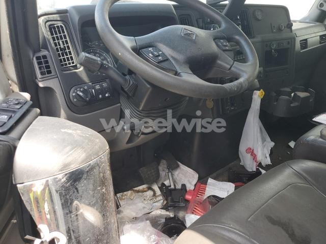 Photo 2 of 2023 INTERNATIONAL MV607 (VIN 3HAEUMML4PL032299)