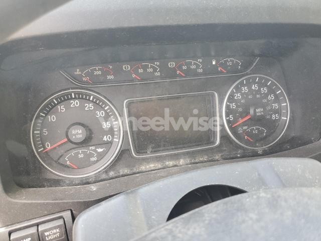 Photo 3 of 2023 INTERNATIONAL MV607 (VIN 3HAEUMML4PL032299)