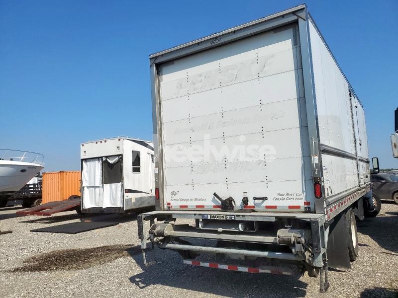 Photo 5 of 2022 INTERNATIONAL MV607 - BOX TRUCK (VIN 3HAEUMML6NL453356)