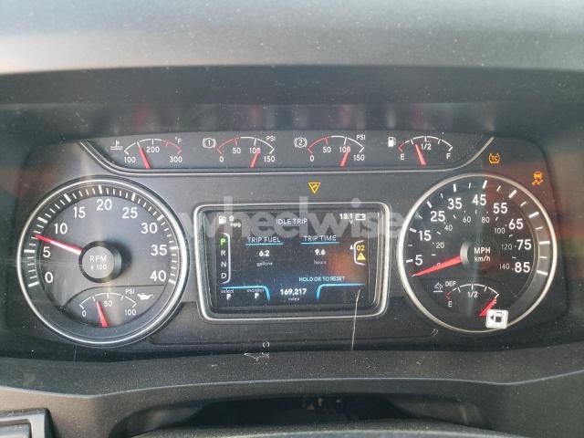 Photo 9 of 2021 INTERNATIONAL MV607 - TRUCKS EXPEDITOR TRUCK N/A (VIN 3HAEUMMLXML458199)