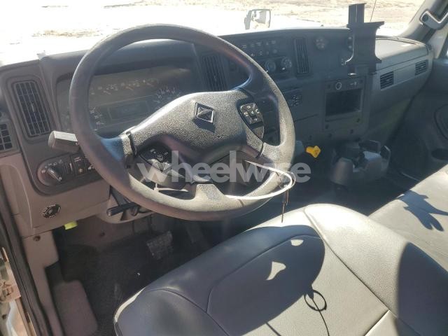 Photo 6 of 2020 INTERNATIONAL MV607 BOX TRUCK (VIN 3HAEUMMN3LL414349)