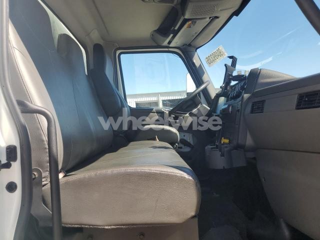 Photo 9 of 2020 INTERNATIONAL MV607 BOX TRUCK (VIN 3HAEUMMN3LL414349)