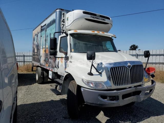 Photo 3 of 2023 INTERNATIONAL MV607 REFRIGERATED TRUCK (VIN 3HAEUMMN8PL781477)