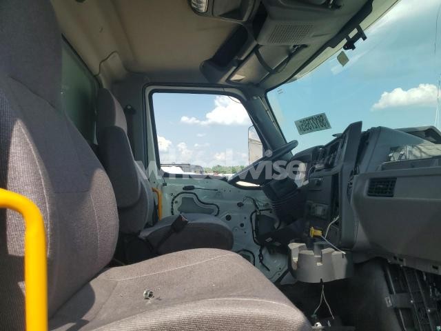 Photo 10 of 2022 INTERNATIONAL MV607 REFRIGERATED TRUCK (VIN 3HAEVTARXNL404743)