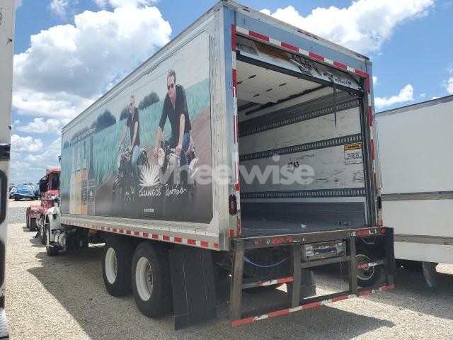 Photo 7 of 2022 INTERNATIONAL MV607 REFRIGERATED TRUCK (VIN 3HAEVTARXNL404743)