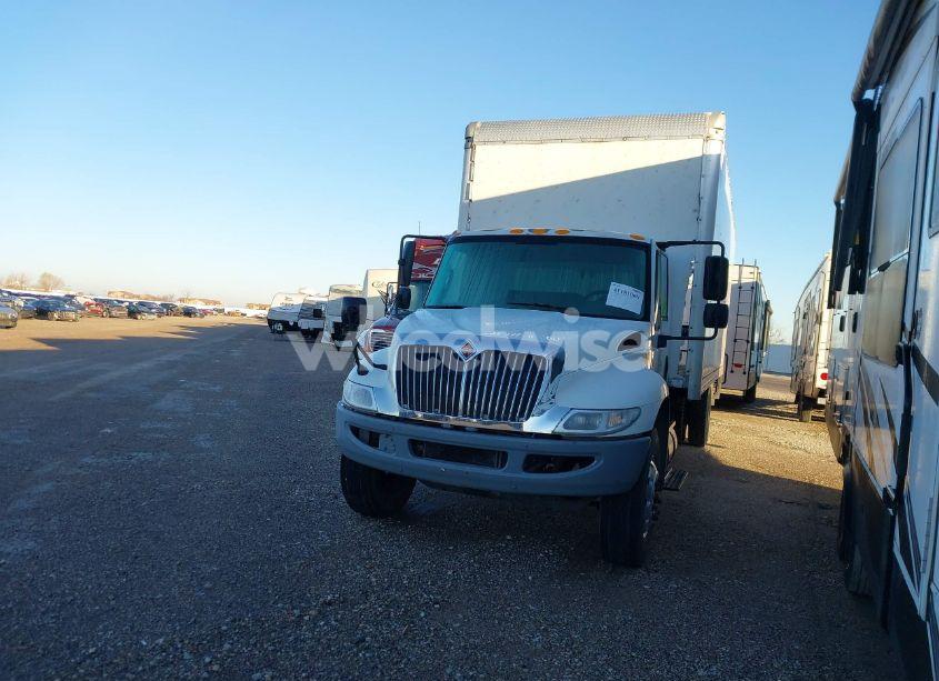 Photo 2 of 2017 International Durastar 4300 (VIN 3HAMMMML1HL429935)