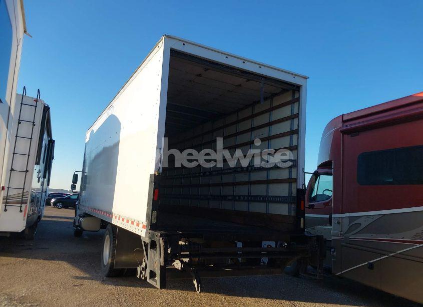 Photo 3 of 2017 International Durastar 4300 (VIN 3HAMMMML1HL429935)