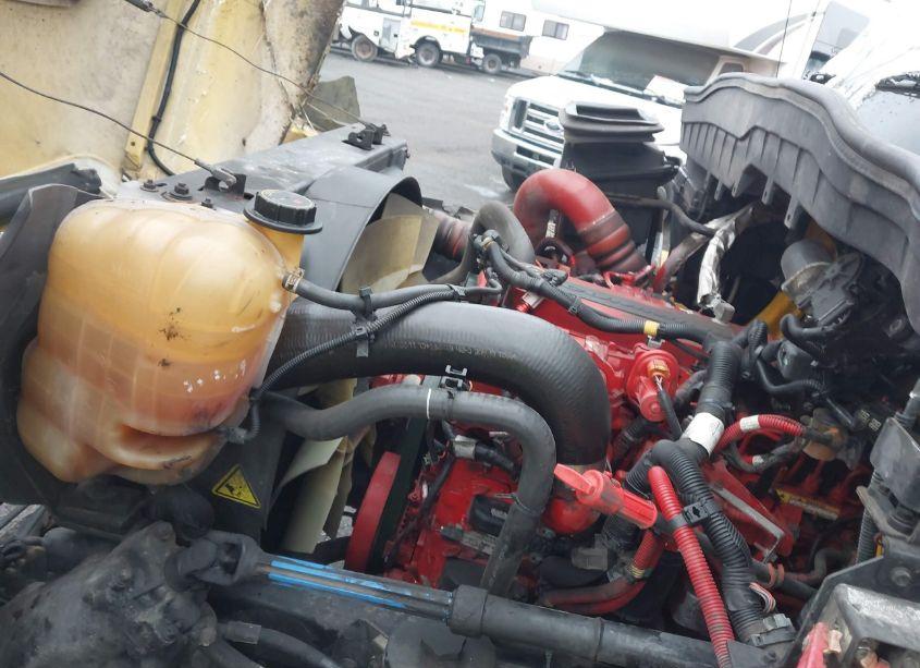 Photo 9 of 2018 International Durastar 4300 (VIN 3HAMMMML2JL468149)