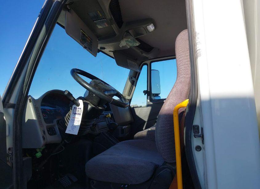 Photo 7 of 2019 International Durastar 4300 (VIN 3HAMMMML5KL700390)
