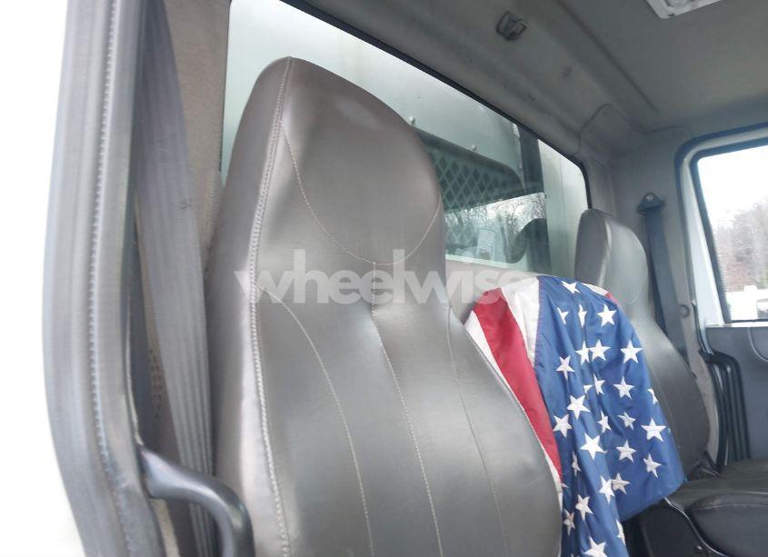 Photo 8 of 2011 International 4000 4300 LP (VIN 3HAMYSKM6BL390772)