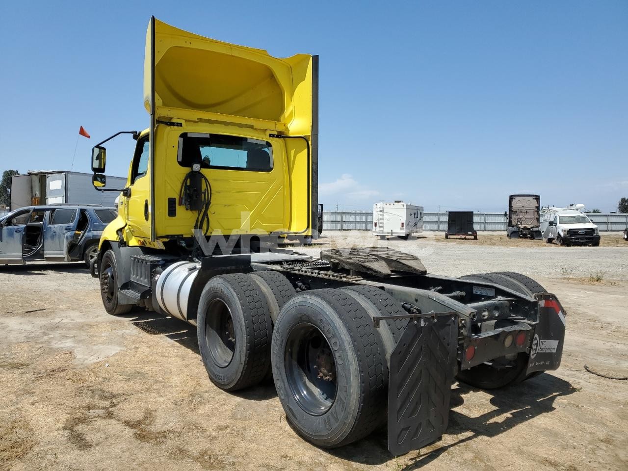 Photo 3 of 2018 INTERNATIONAL RH613 (VIN 3HCDWTZR7JL634383)