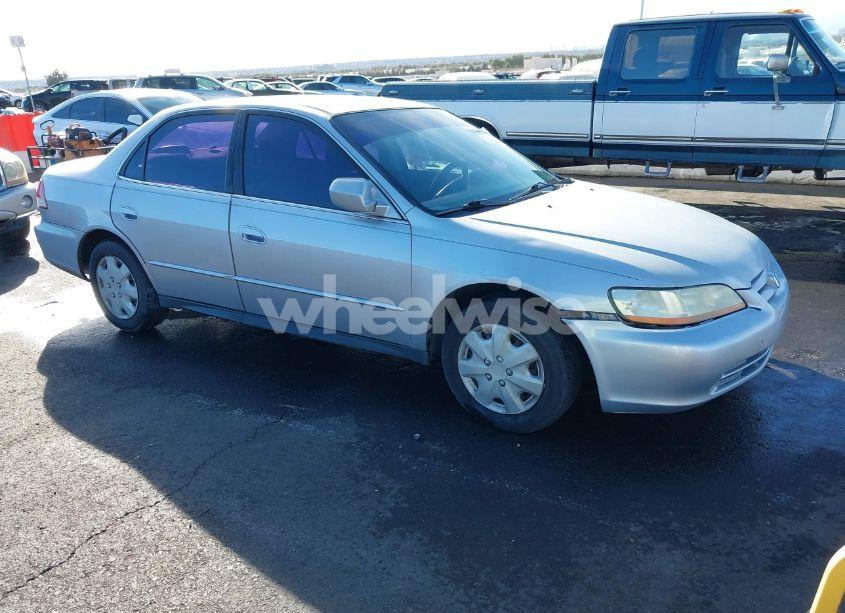 2002 Honda Accord 2.3 LX (VIN 3HGCG56412G705423) main photo