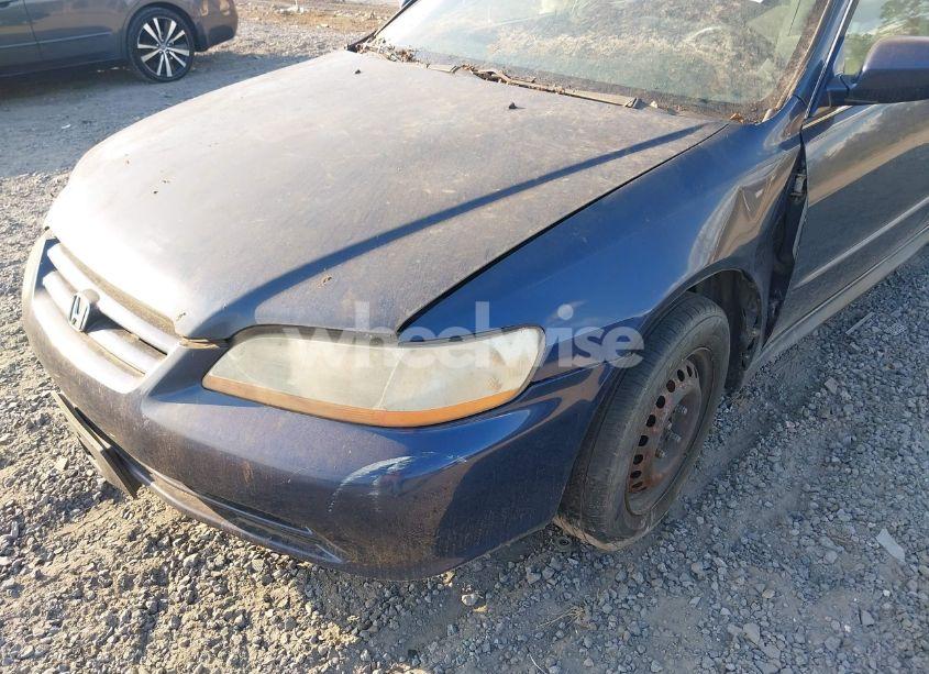 Photo 6 of 2002 Honda Accord 2.3 LX (VIN 3HGCG56442G701723)