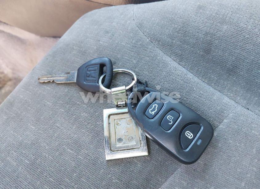 Photo 11 of 2002 Honda Accord 2.3 LX (VIN 3HGCG56462G703845)