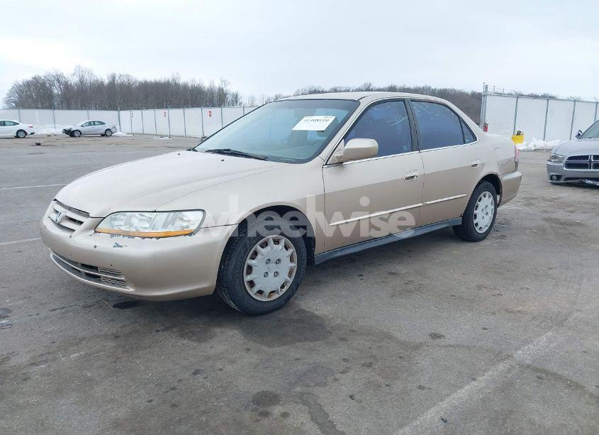 Photo 2 of 2002 Honda Accord 2.3 LX (VIN 3HGCG56472G703238)