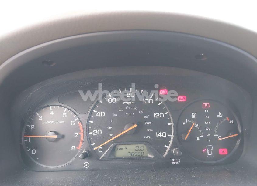 Photo 7 of 2002 Honda Accord 2.3 LX (VIN 3HGCG56472G703238)