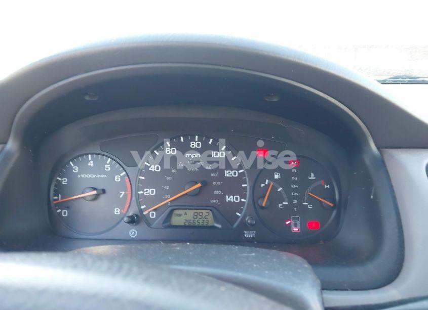 Photo 7 of 2002 Honda Accord 2.3 LX (VIN 3HGCG564X2G703511)