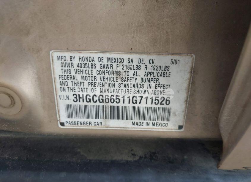 Photo 9 of 2001 Honda Accord 2.3 LX (VIN 3HGCG66511G711526)