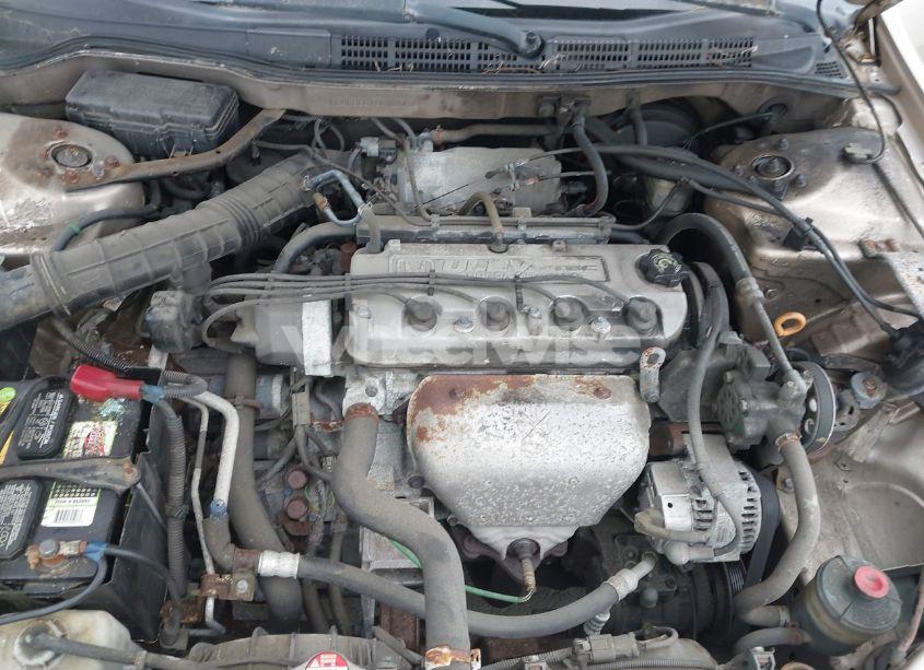 Photo 10 of 2002 Honda Accord 2.3 LX (VIN 3HGCG66512G700480)