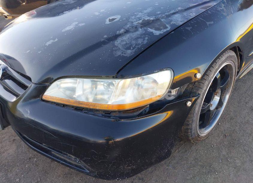 Photo 6 of 2002 Honda Accord 2.3 LX (VIN 3HGCG66542G701042)