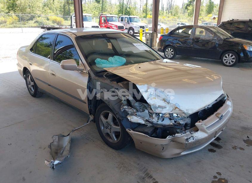 2000 Honda Accord 2.3 LX (VIN 3HGCG6656YG703724) main photo