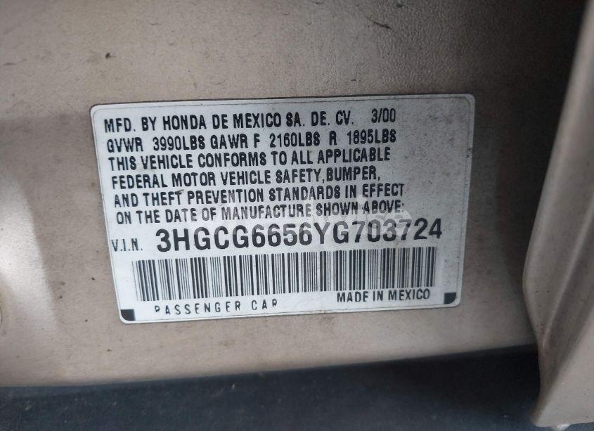 Photo 9 of 2000 Honda Accord 2.3 LX (VIN 3HGCG6656YG703724)