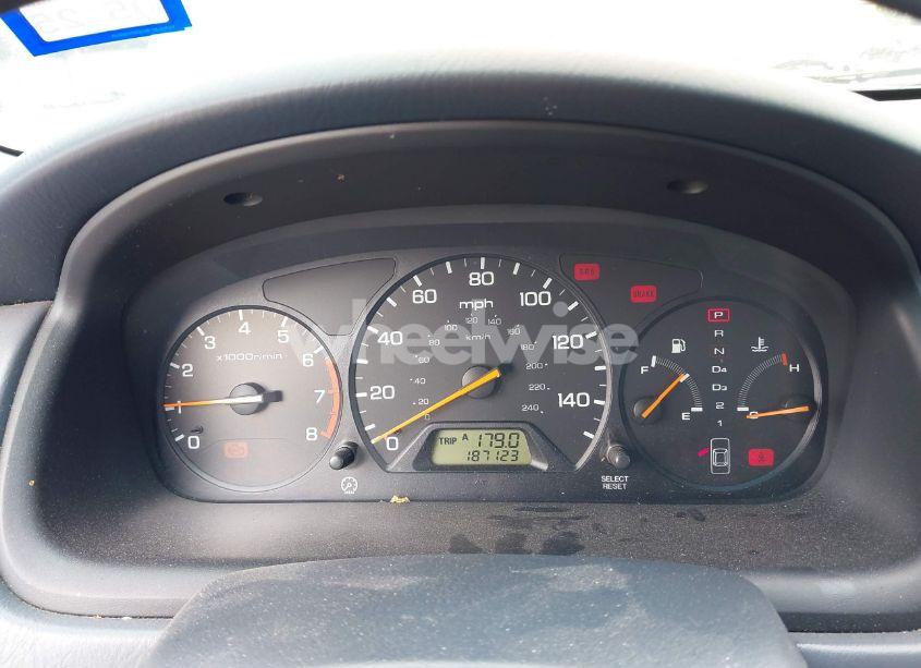 Photo 7 of 2000 Honda Accord 2.3 LX (VIN 3HGCG6657YG704932)