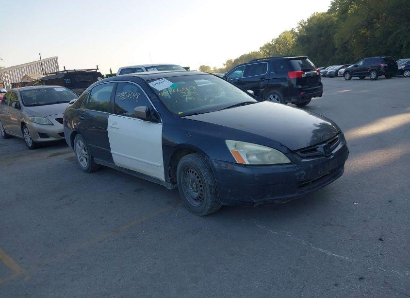 2003 Honda Accord 2.4 LX (VIN 3HGCM56333G702797) main photo