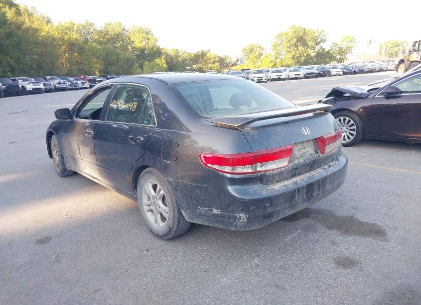 Photo 3 of 2003 Honda Accord 2.4 LX (VIN 3HGCM56333G702797)