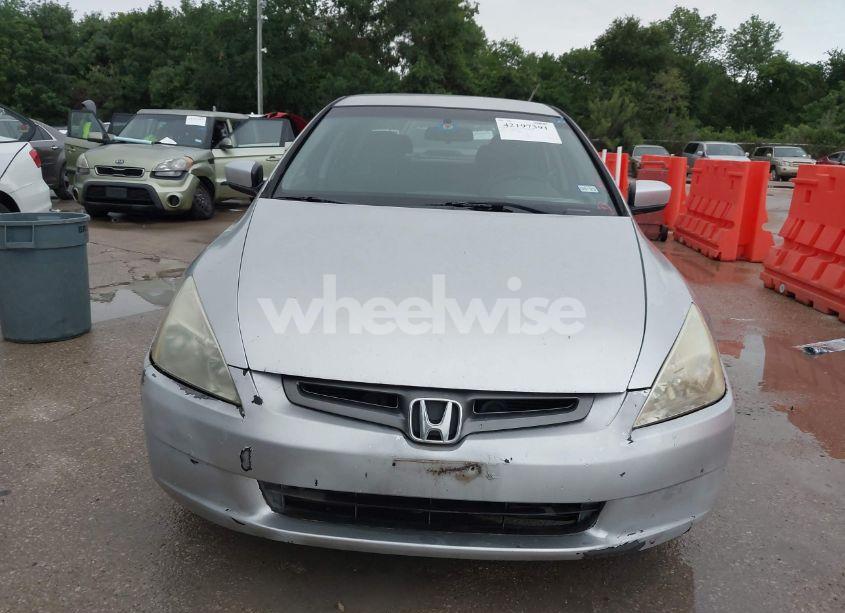 Photo 6 of 2003 Honda Accord 2.4 LX (VIN 3HGCM56333G709703)