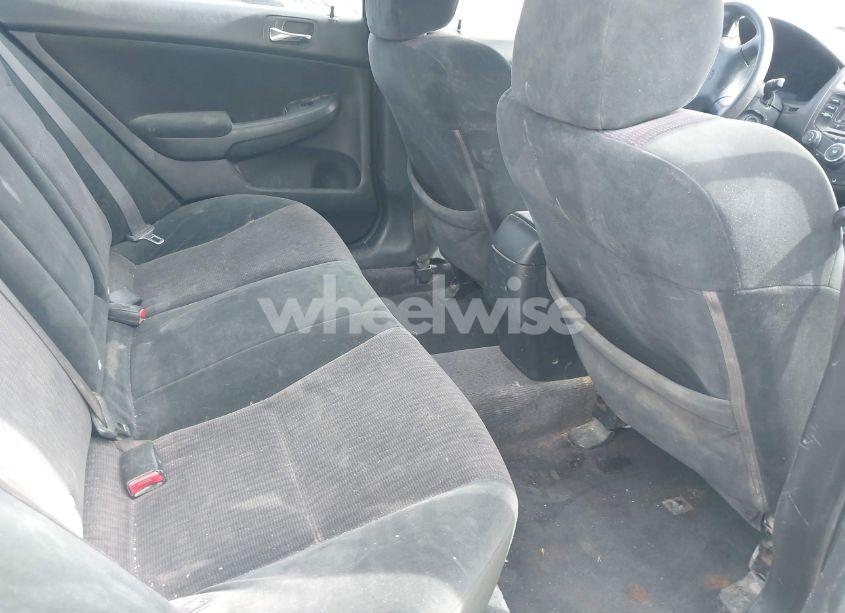 Photo 8 of 2004 Honda Accord 2.4 LX (VIN 3HGCM56344G700882)