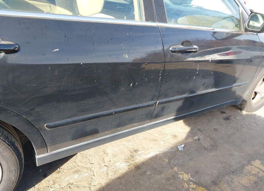 Photo 14 of 2004 Honda Accord 2.4 LX (VIN 3HGCM56344G704723)
