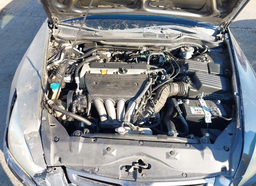 Photo 10 of 2004 Honda Accord 2.4 LX (VIN 3HGCM56344G706018)