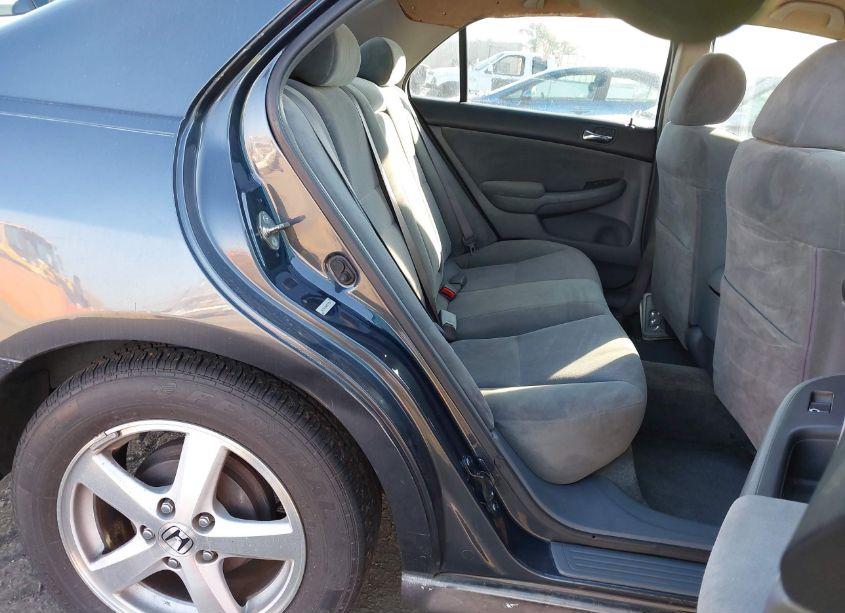 Photo 8 of 2004 Honda Accord 2.4 LX (VIN 3HGCM56344G706018)