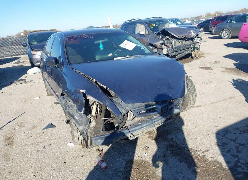 2004 Honda Accord 2.4 LX (VIN 3HGCM56344G712370) main photo