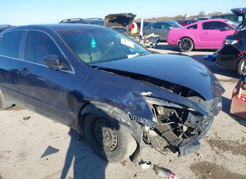 Photo 6 of 2004 Honda Accord 2.4 LX (VIN 3HGCM56344G712370)