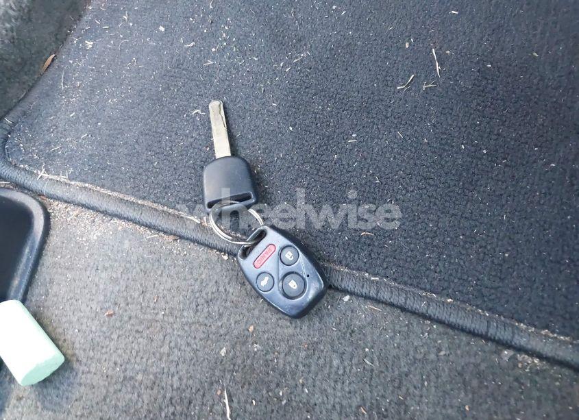 Photo 11 of 2003 Honda Accord 2.4 LX (VIN 3HGCM56353G701408)